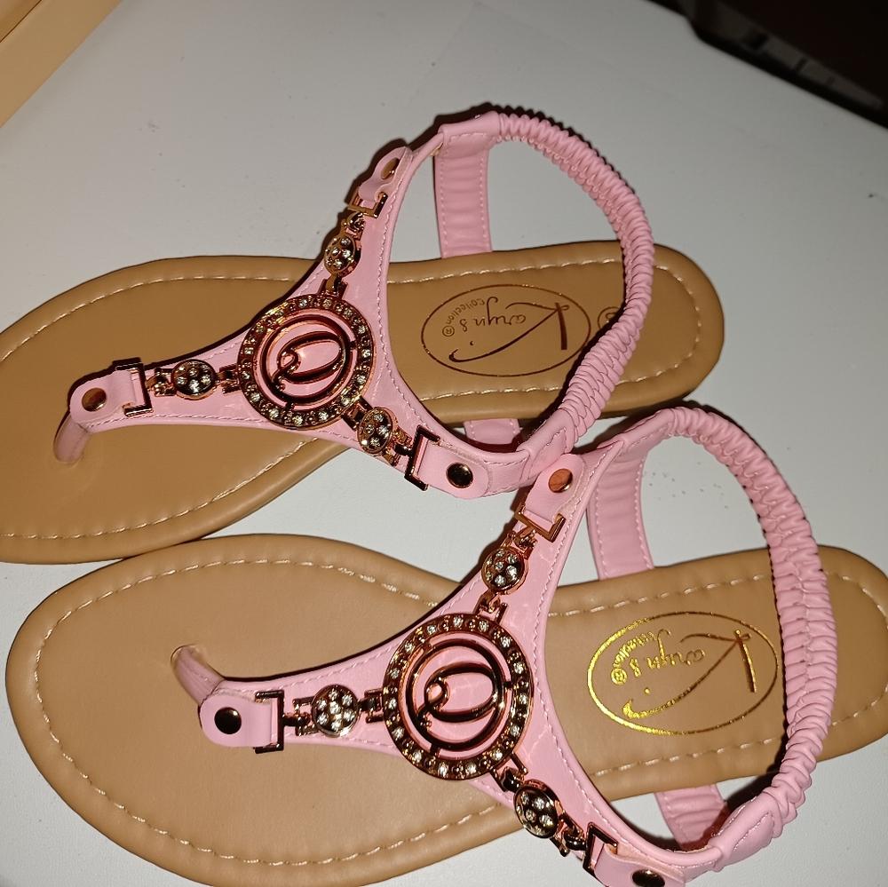 Karyns sandels